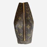 Monogram Canvas Trousse Toilette 28
