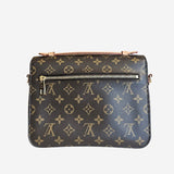 Monogram Canvas Pochette metis
