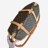 MONOGRAM CANVAS SAUMUR 43