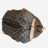 MONOGRAM CANVAS SAUMUR 43