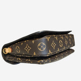 Monogram Canvas Pochette metis