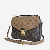 Monogram Canvas reverse Pochette metis