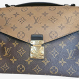 Monogram Canvas reverse Pochette metis