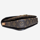 Monogram Canvas Pochette Metis