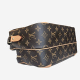 MONOGRAM CANVAS NILE MM