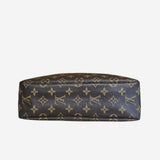 Monogram Canvas Trousse Toilette 28