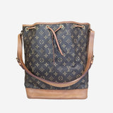 Monogram Canvas Noé