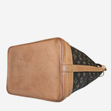 Monogram Canvas Noé