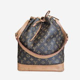 Monogram Canvas Noé