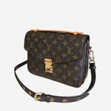 Monogram Canvas Pochette metis