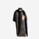 Monogram Canvas Pochette metis