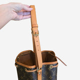Monogram Canvas Noé