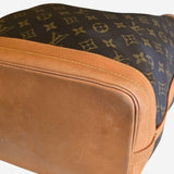 Monogram Canvas Noé