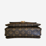 Monogram Canvas Pochette metis