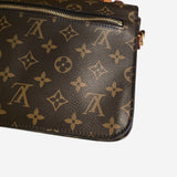 Monogram Canvas Pochette metis
