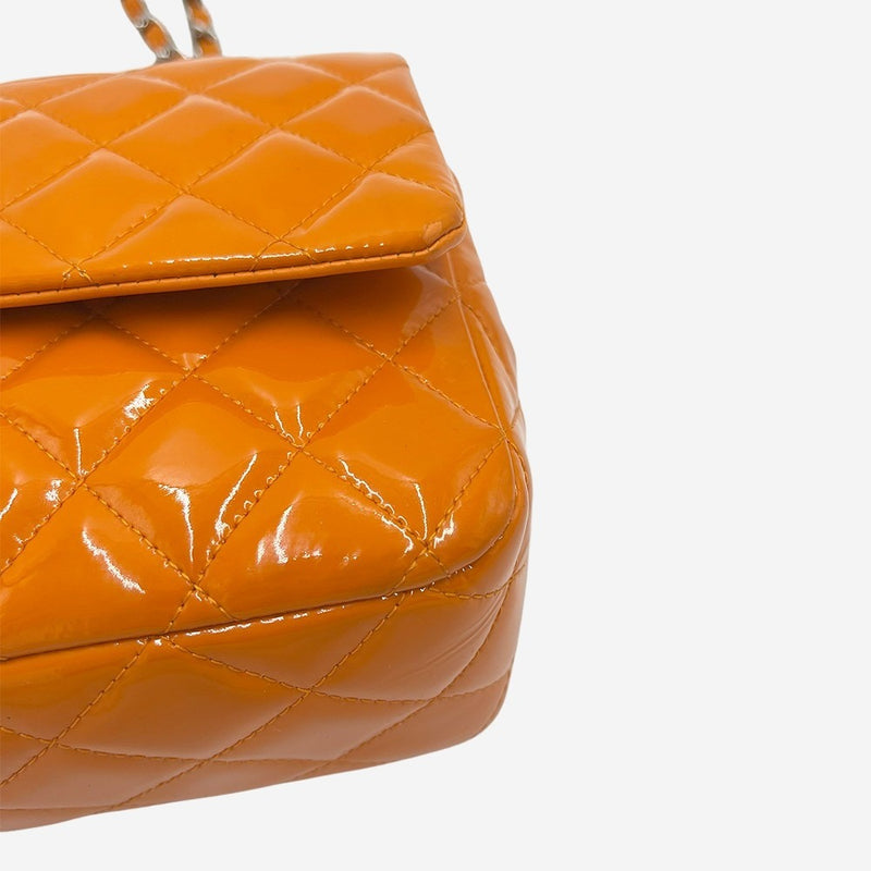 PATENT CLASSIC DOUBLE FLAP MEDIUM
