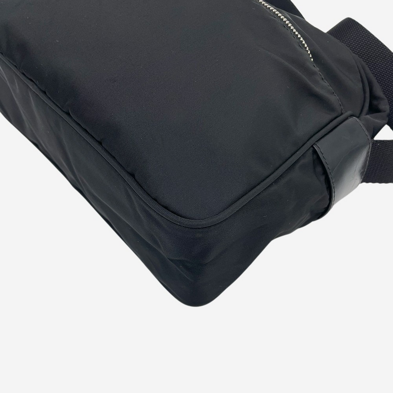 MESSENGER NYLON CROSSBODY