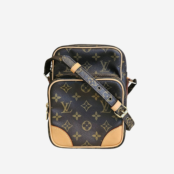 MONOGRAM CANVAS AMAZONE