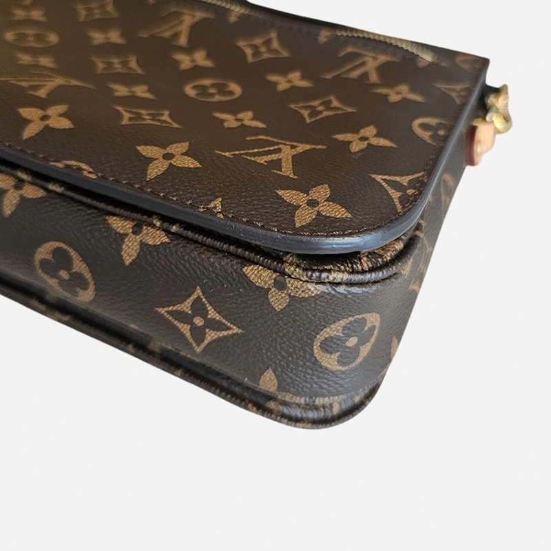 Pochette Metis