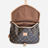 MONOGRAM CANVAS SAUMUR 30