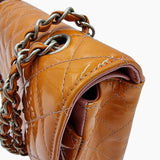 ORANGE PATENT CLASSIC FLAP MEDIUM taske fra brand: CHANEL - We Do Vintage