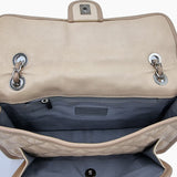 Beige caviar single flap bag taske fra brand: CHANEL - We Do Vintage