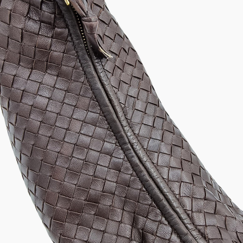 CLASSIC VENETA HOBO MØRKBRUN MEDIUM taske fra brand: BOTTEGA VENETA - We Do Vintage