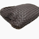 CLASSIC VENETA HOBO MØRKBRUN MEDIUM taske fra brand: BOTTEGA VENETA - We Do Vintage