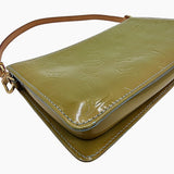 GRØN MONOGRAM VERNIS LEXINGTON POCHETTE taske fra brand: LOUIS VUITTON - We Do Vintage