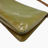 GRØN MONOGRAM VERNIS LEXINGTON POCHETTE taske fra brand: LOUIS VUITTON - We Do Vintage