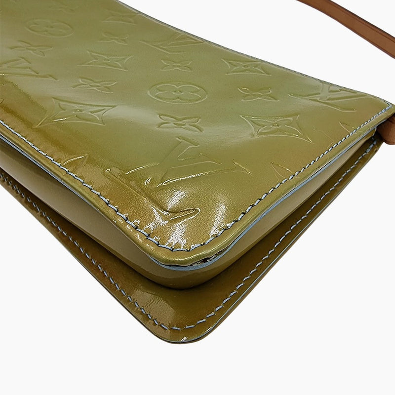 GRØN MONOGRAM VERNIS LEXINGTON POCHETTE taske fra brand: LOUIS VUITTON - We Do Vintage
