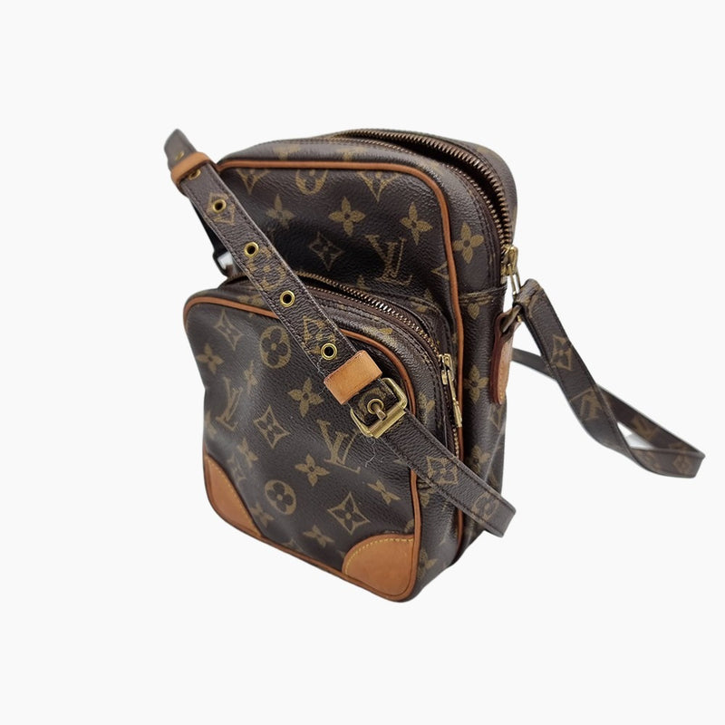 MONOGRAM CANVAS AMAZONE taske fra brand: LOUIS VUITTON - We Do Vintage