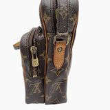 MONOGRAM CANVAS AMAZONE taske fra brand: LOUIS VUITTON - We Do Vintage