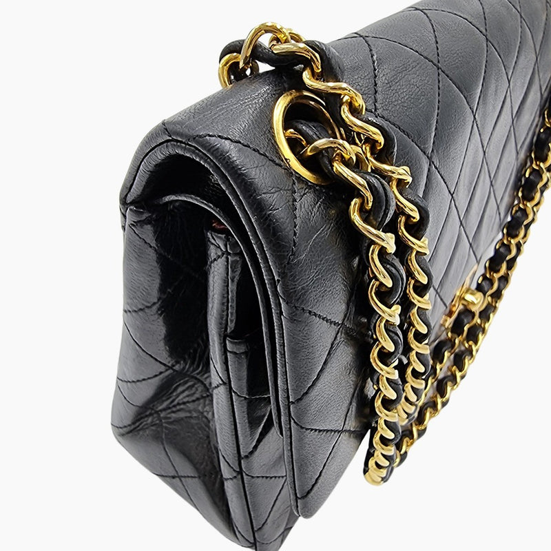 VINTAGE CLASSIC DOUBLE FLAP BAG MEDIUM taske fra brand: CHANEL - We Do Vintage