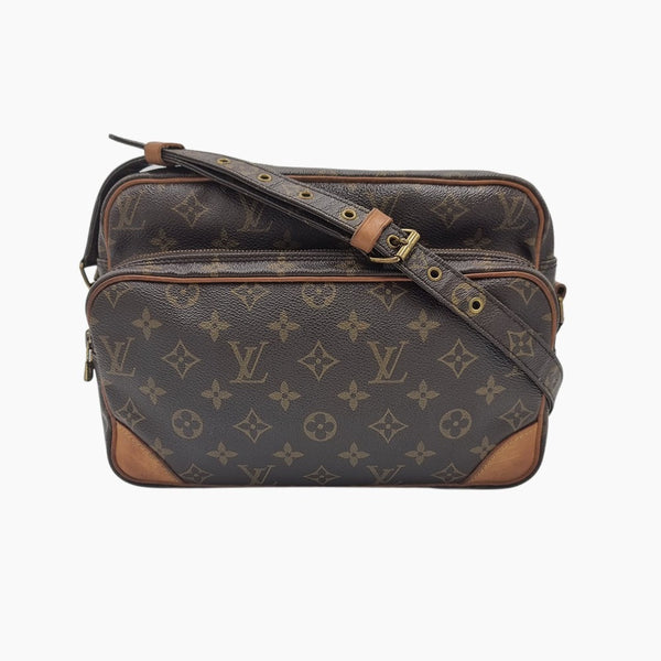 MONOGRAM CANVAS NILE MM taske fra brand: LOUIS VUITTON - We Do Vintage