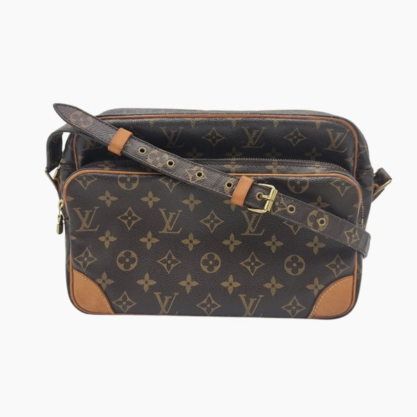 MONOGRAM CANVAS NILE MM taske fra brand: LOUIS VUITTON - We Do Vintage