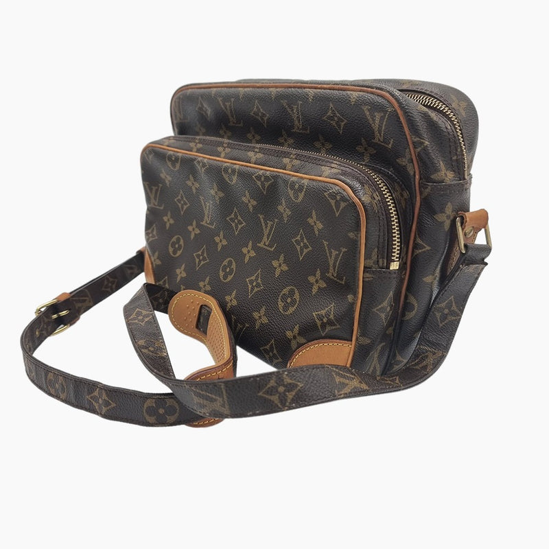 MONOGRAM CANVAS NILE MM taske fra brand: LOUIS VUITTON - We Do Vintage