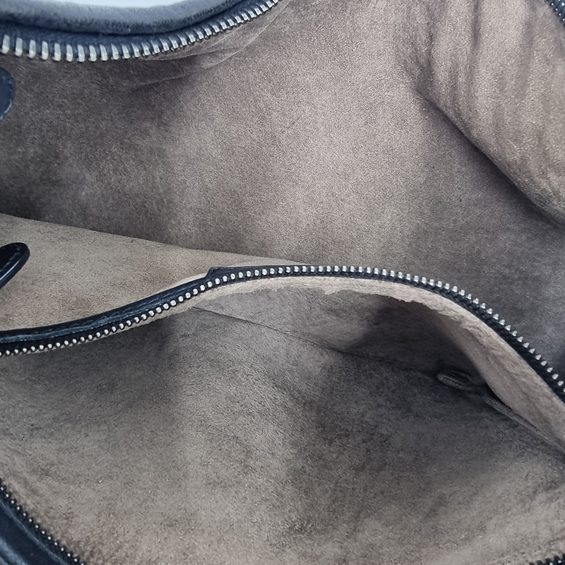 CLASSIC VENETA HOBO SORT MEDIUM taske fra brand: BOTTEGA VENETA - We Do Vintage