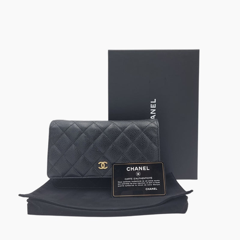 sort caviar WOC taske fra brand: CHANEL - We Do Vintage