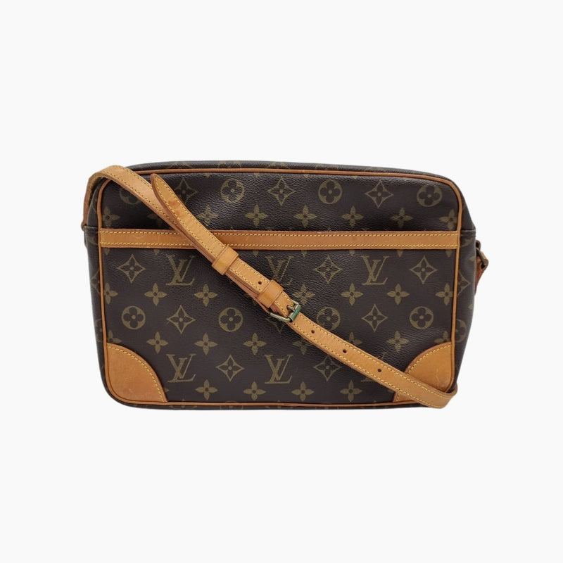 MONOGRAM CANVAS TROCADÉRO 30 taske fra brand: LOUIS VUITTON - We Do Vintage