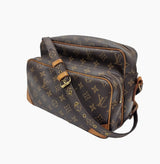MONOGRAM CANVAS NILE MM taske fra brand: LOUIS VUITTON - We Do Vintage