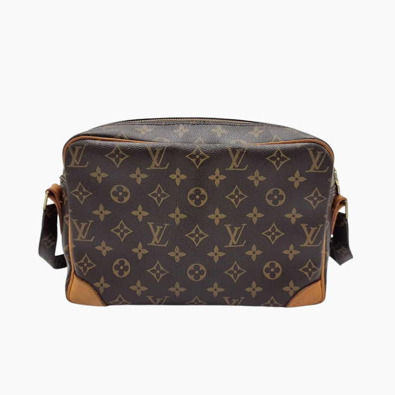 MONOGRAM CANVAS NILE MM taske fra brand: LOUIS VUITTON - We Do Vintage