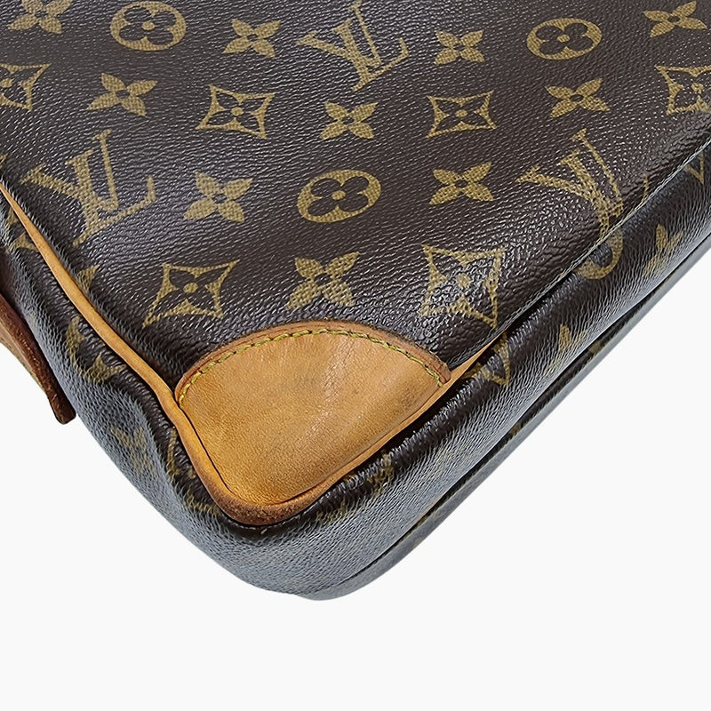 MONOGRAM CANVAS NILE MM taske fra brand: LOUIS VUITTON - We Do Vintage