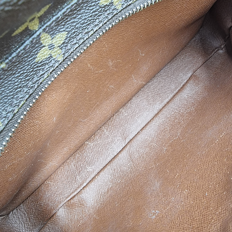 MONOGRAM CANVAS NILE MM taske fra brand: LOUIS VUITTON - We Do Vintage