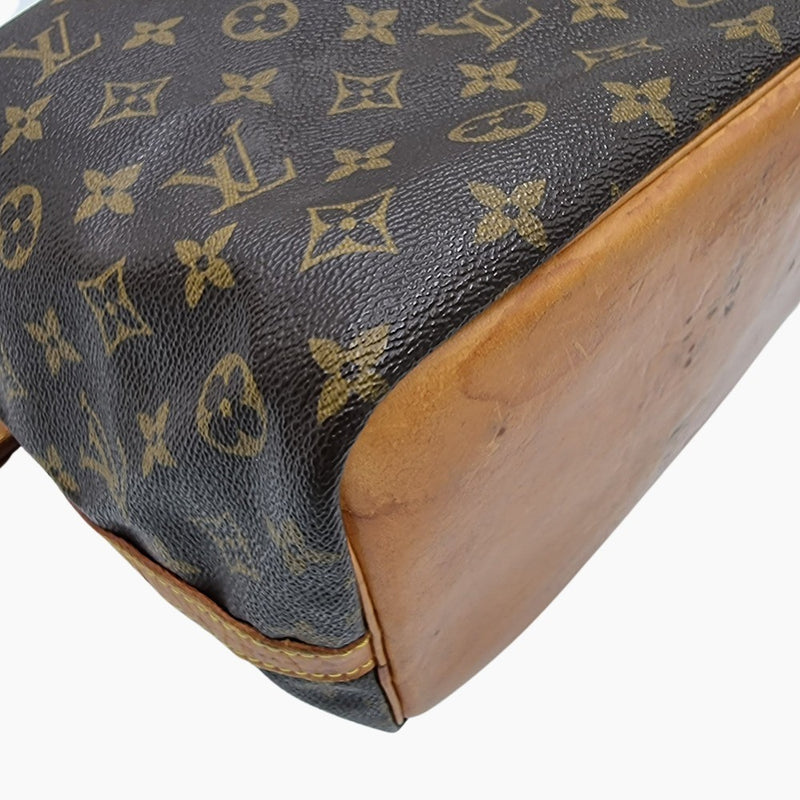 MONOGRAM CANVAS PETIT NOÉ taske fra brand: LOUIS VUITTON - We Do Vintage