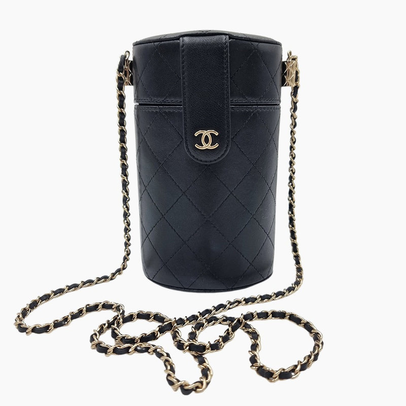 Vanity bag with chain taske fra brand: CHANEL - We Do Vintage