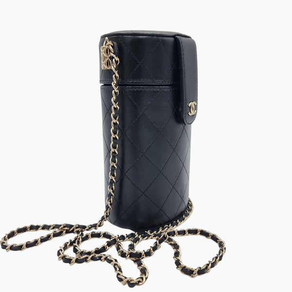 Vanity bag with chain taske fra brand: CHANEL - We Do Vintage