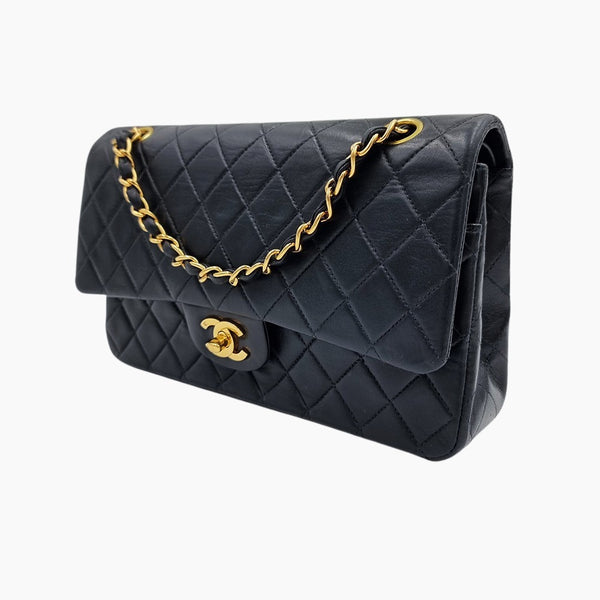 CLASSIC DOUBLE FLAP MEDIUM taske fra brand: CHANEL - We Do Vintage