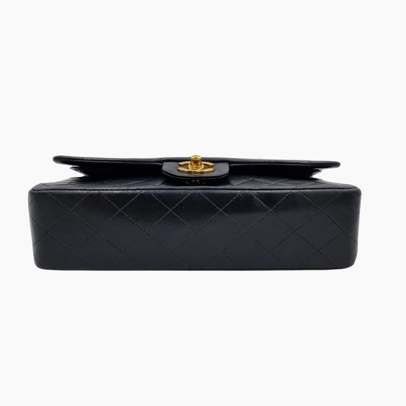 CLASSIC DOUBLE FLAP MEDIUM taske fra brand: CHANEL - We Do Vintage