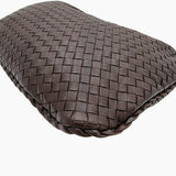 MEDIUM MØRKEBRUN CLASSIC VENETA HOBO taske fra brand: BOTTEGA VENETA - We Do Vintage